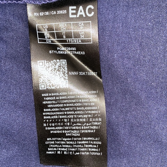 Guess T-shirt - Picture 4 of 5